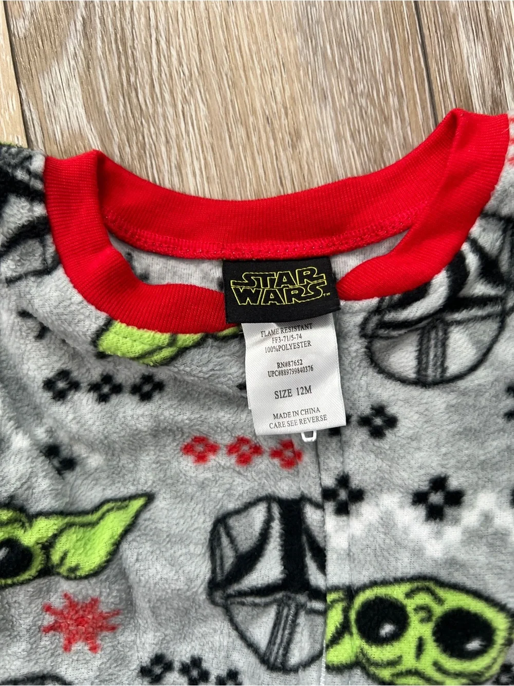 Bundle baby boy Carter’s Star Wars fleece footies